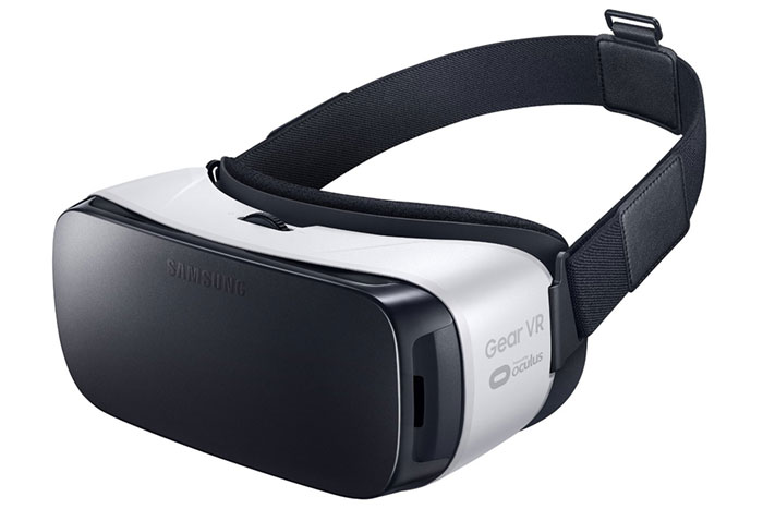 Samsung-Gear-VR-Virtual-R Gadgets For Men: The Best Men Accessories That You Can Buy