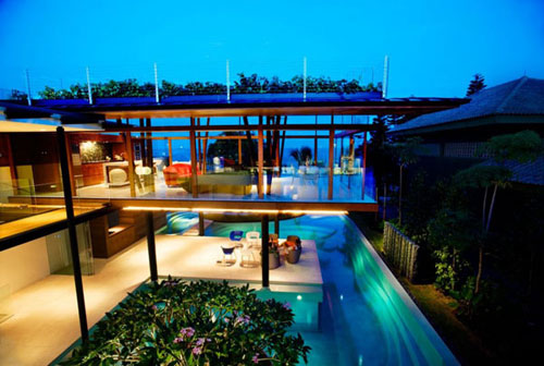 Luxurious Fish House in Singapore 2
