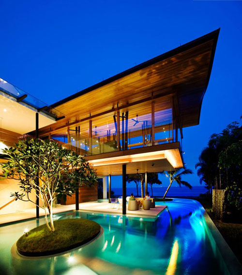 Luxurious Fish House in Singapore 1