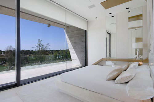 Luxurious House in La Finca, Madrid, Spain 4