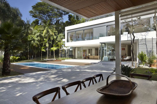 Luxurious Morumbi Residence in Sao Paulo, Brazil 1