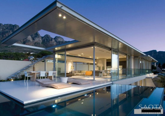 Stefan Antoni Architects 1 Luxurious House