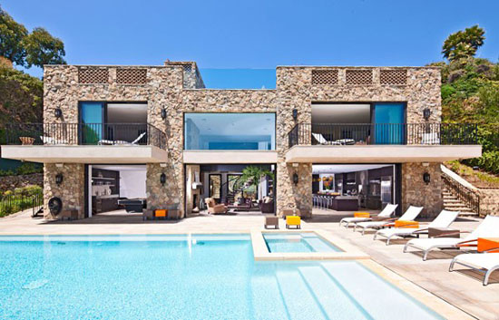 House in Malibu 1 Luxurious