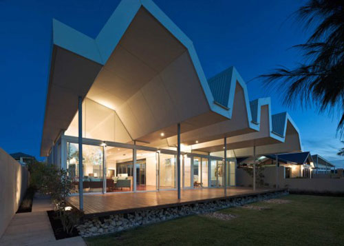 Beach House in Florida Beach, Australia 2