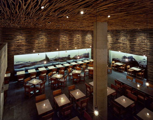 Pio Pio Restaurant in New York, USA - Restaurants And Coffee Shops With Beautiful Interior Design