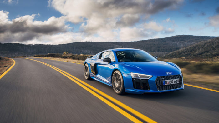 2016_audi_r8_4k-HD-1-700x394 101 Awesome Wallpapers To Download For Your Desktop