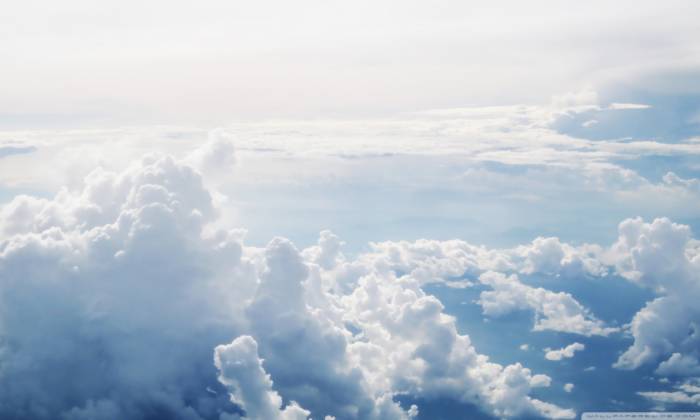a0026461_508d3d23cd366-700x420 Clouds background images to use in your designs