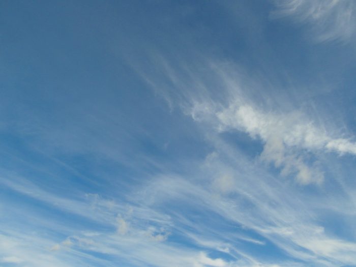 blue-sky-wispy-clouds-background-2-700x525 Clouds background images to use in your designs