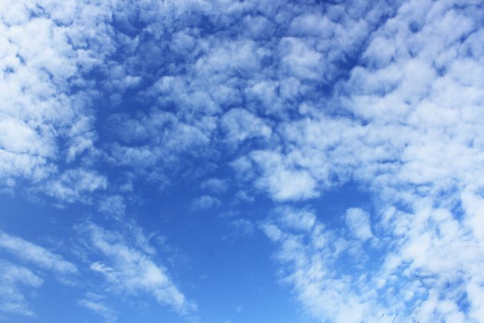 clouds-background-005-700x467 Clouds background images to use in your designs