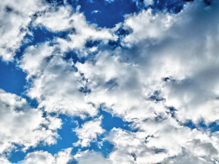 white-clouds-background-700x525 Clouds background images to use in your designs