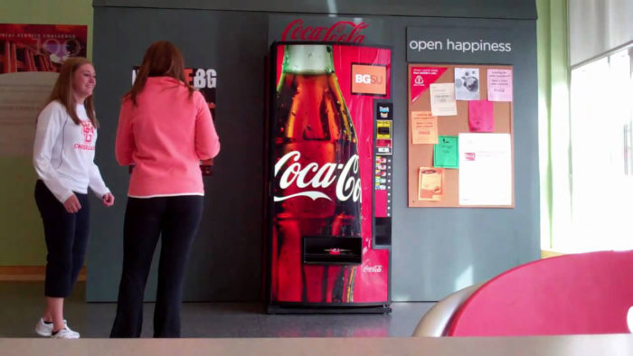 The-happiness-machine-700x394 Coca-Cola Advertising Campaigns, Print Ads and Commercials