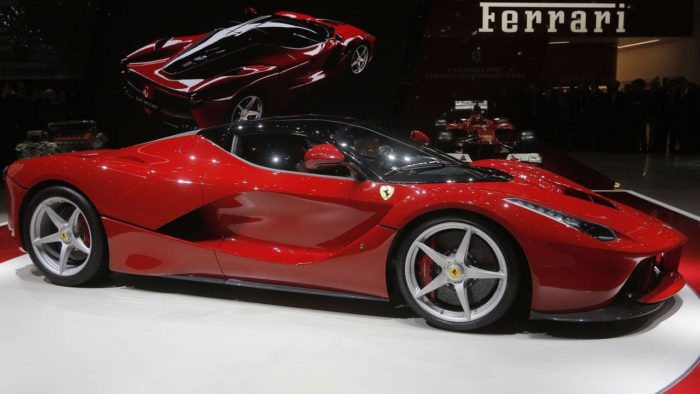 sports-car-700x394 The Ferrari logo and the history behind its design