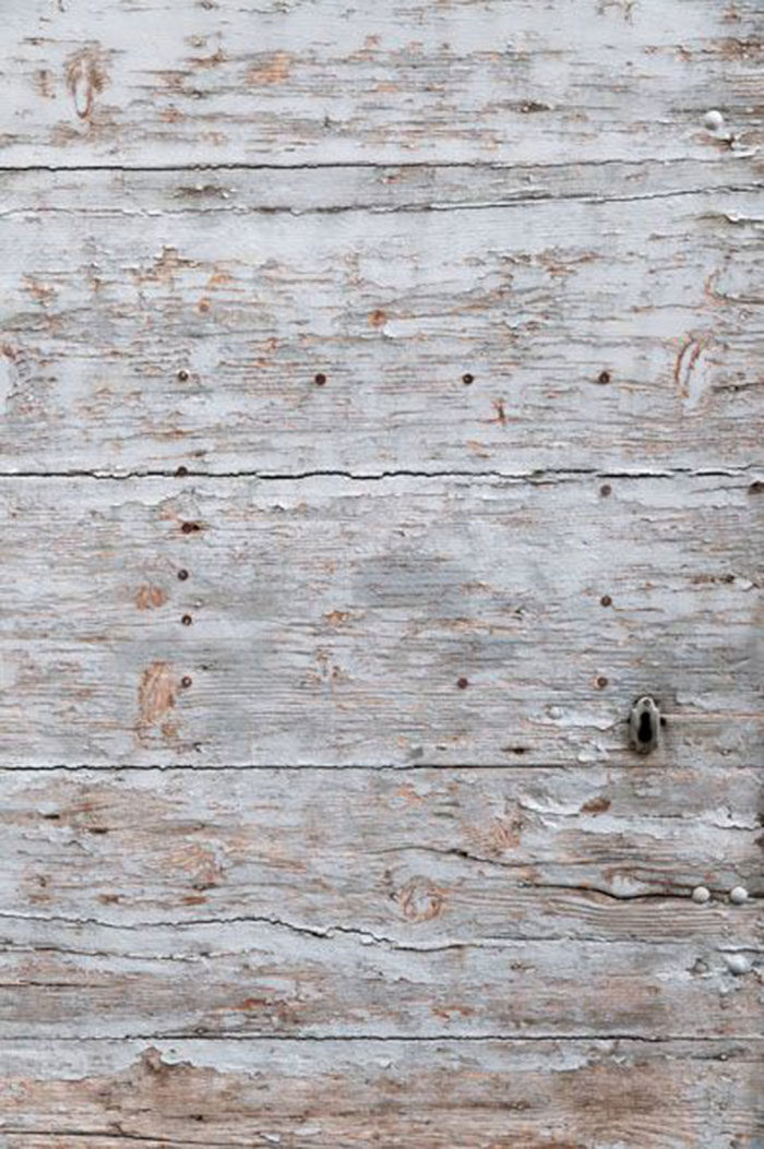 Decaying-wooden-door-700x1053 Wood texture images to download and use in your projects