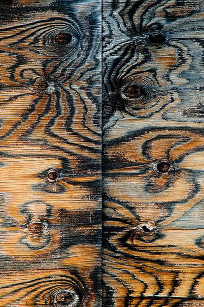 Fanciful-wooden-structure-700x1052 Wood texture images to download and use in your projects