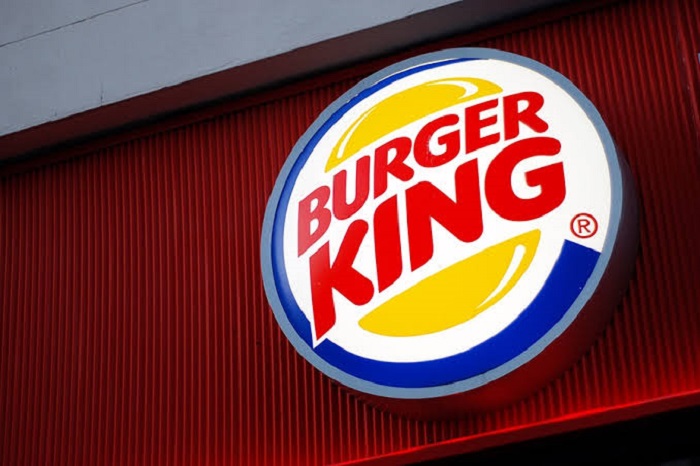 s1-423 The Burger King logo and the history behind its brand