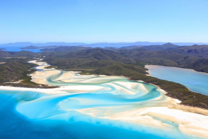 The-Great-Barrier-Reef-and-Whitehaven-Beach-700x466 Landscape wallpaper examples for your desktop background