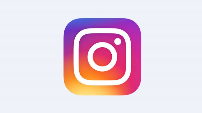 s3-4 The Instagram logo and how the company created its brand image