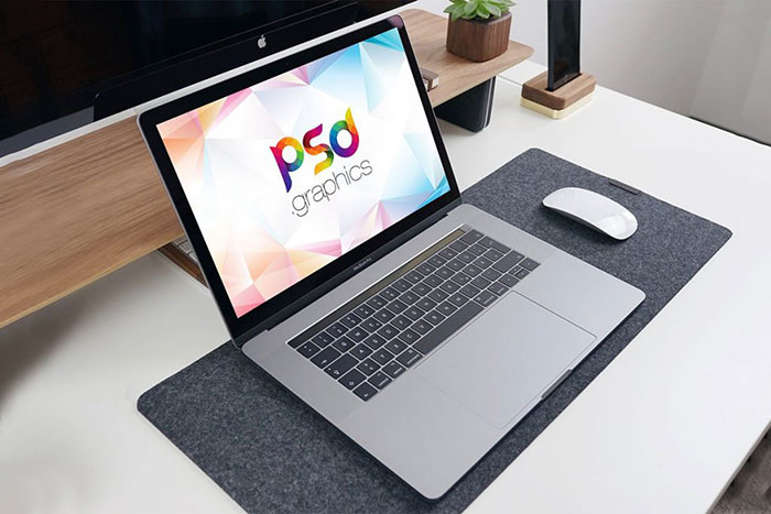 Free-Macbook-Pro-Mockup-PSD Free Macbook mockup examples to download now