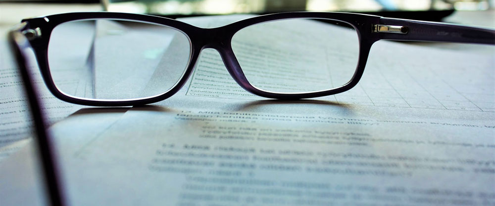 Graphic design contract tips and templates to use