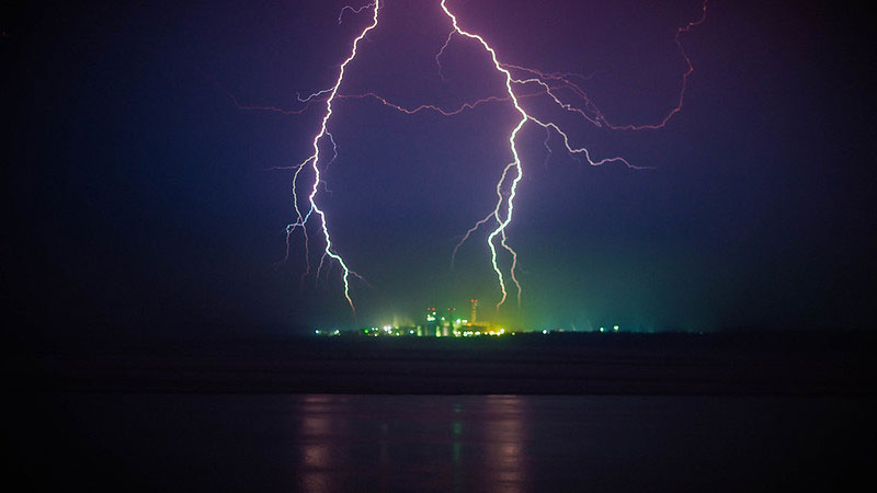 Double-Lightning Really cool lightning wallpaper images for your desktop background