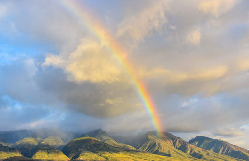 rb12-800x518 Do you need a rainbow wallpaper? Here are the best of them