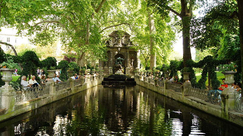 The-Latin-Quarter-Luxembourg-park-Wallpaper-A-natural-complex Get one of these Paris wallpaper images for your desktop background