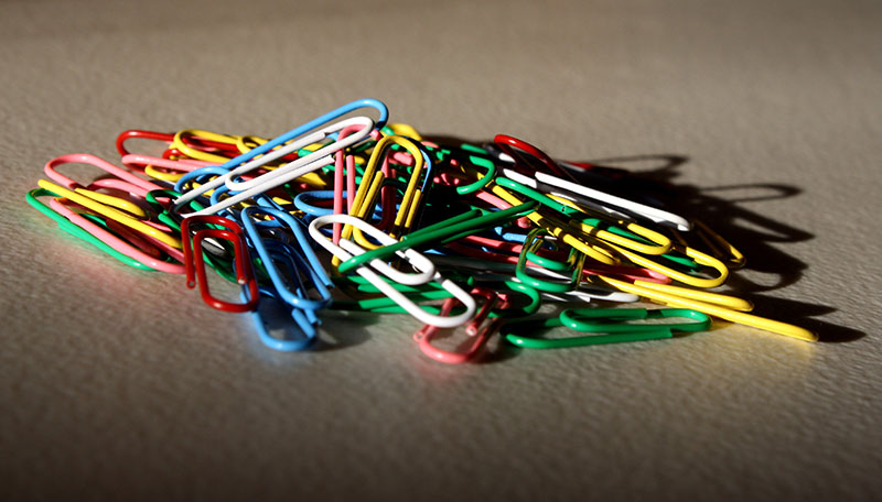colorful_paperclips The most colorful wallpaper examples you can download today