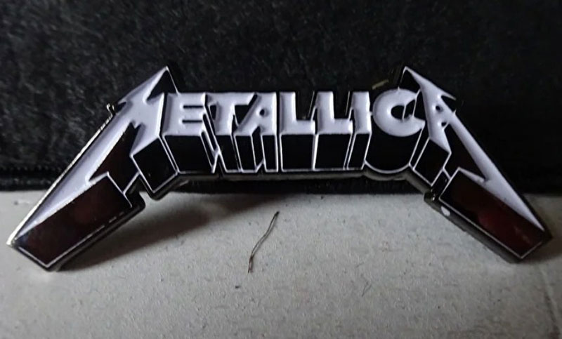silver The Metallica font and the iconic logo history