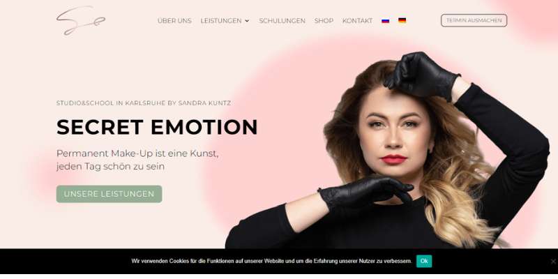 9-14 27 Stunning Makeup Artist Website Design Examples