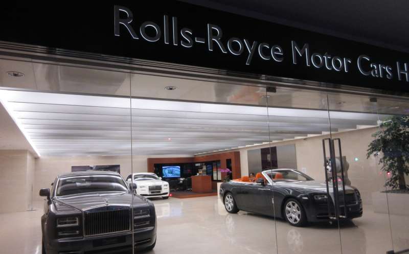Global-identity-1 The Rolls-Royce Logo History, Colors, Font, and Meaning