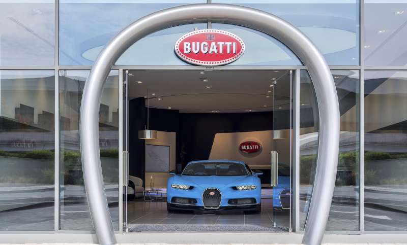 Recognition-1 The Bugatti logo and how this emblem became a symbol