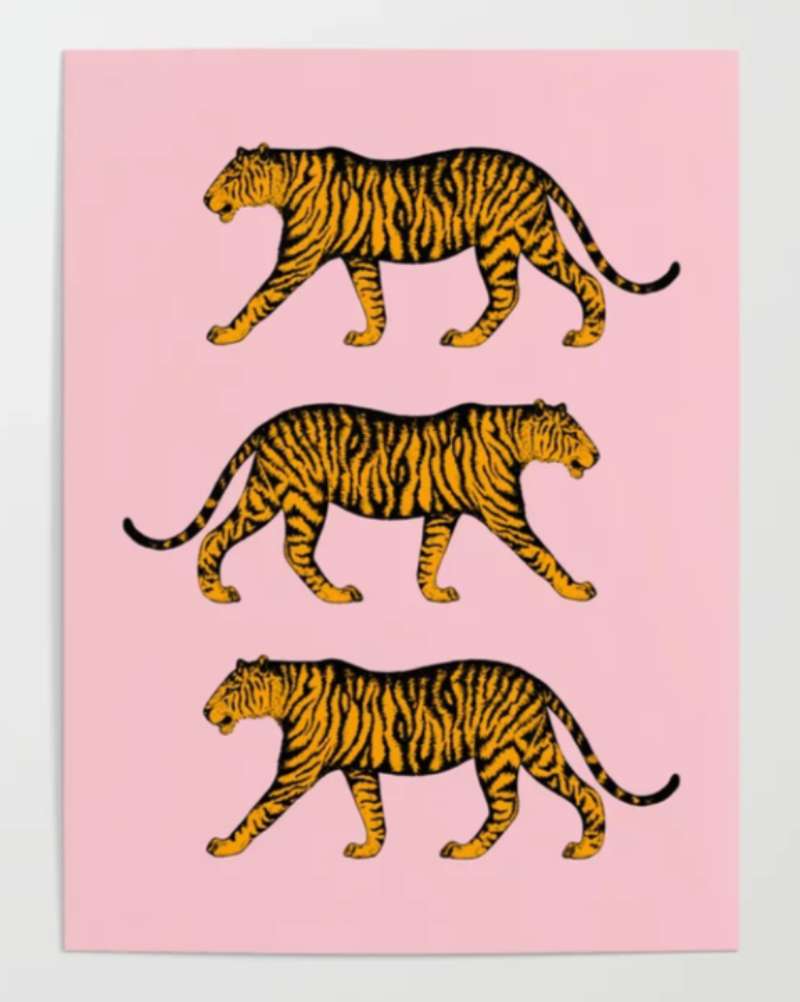 2023-07-09-1532077 Adorn Your Walls with Striking Animal Posters
