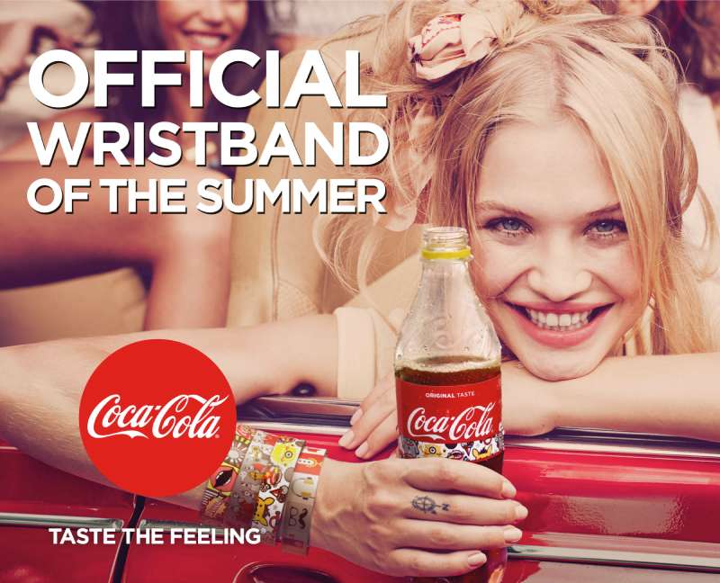 24-1 Coca-Cola Ads: Share Happiness, Refresh Your World