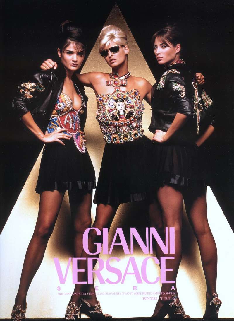 11-3 Versace Ads: Unleash the Power of Bold Italian Fashion