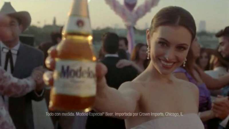12-18 Modelo Ads: Embrace the Authentic Flavors of Mexico