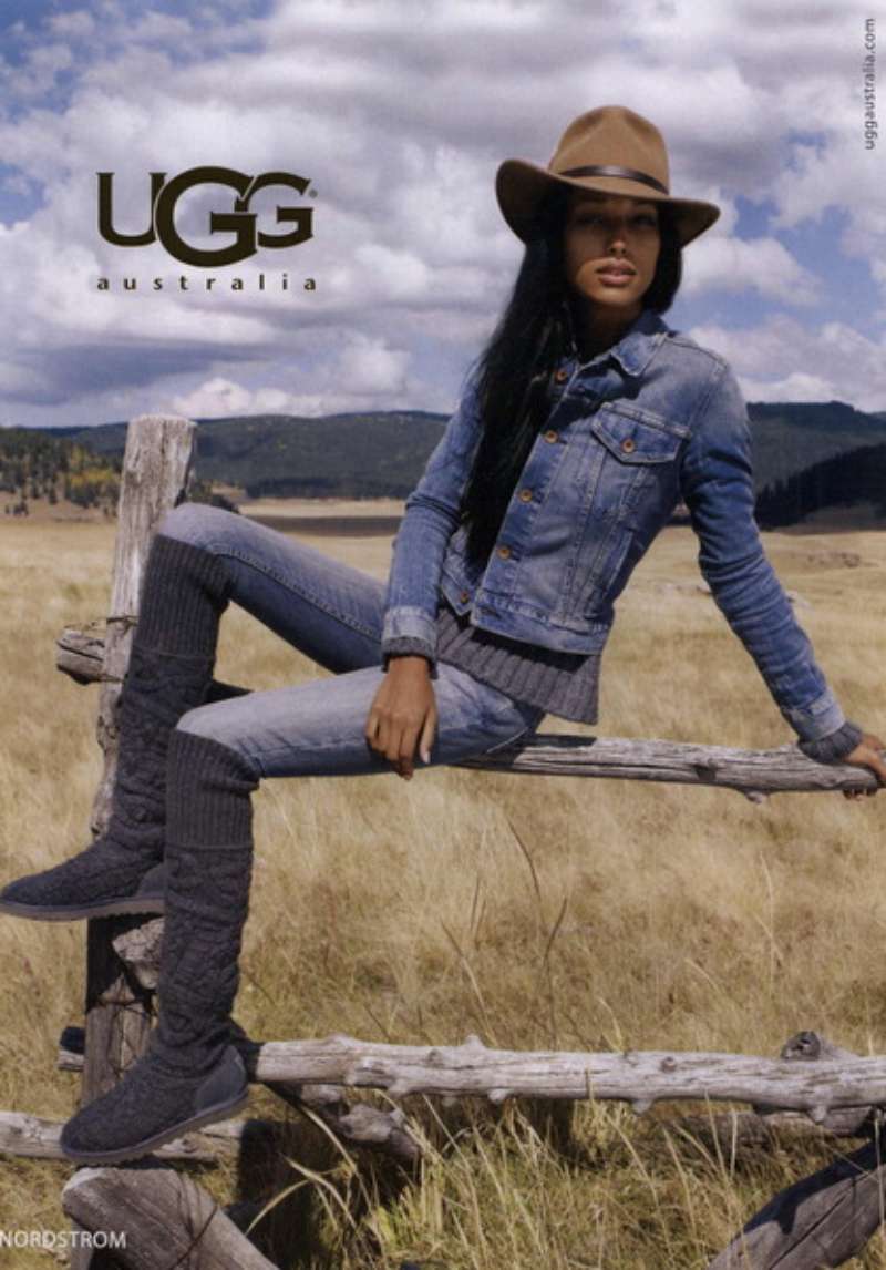 17-21 UGG Ads: Embrace Cozy Comfort, Walk with Confidence