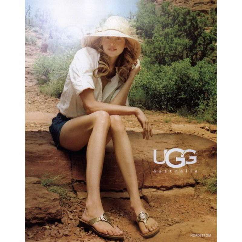 2-22 UGG Ads: Embrace Cozy Comfort, Walk with Confidence