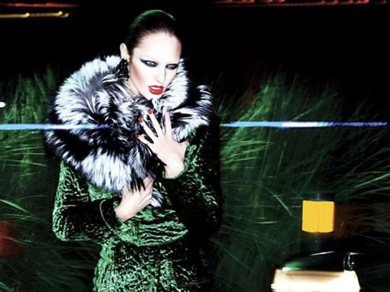 26-9 Tom Ford Ads: Indulge in Sophisticated Style and Glamour