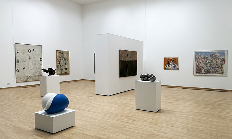 mba_mila-wall_museum_zeitgenoessische-kunst_belgrad The Art of Empty Spaces: White Space in Design