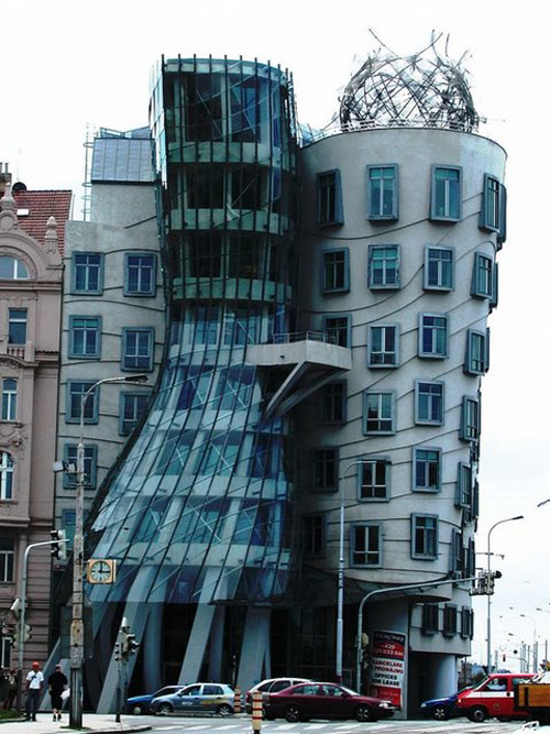 dancing-building-prague From Architecture To Science Fiction - 93 Sci-Fi Buildings