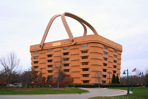newark-ohio-longaberger-hea From Architecture To Science Fiction - 93 Sci-Fi Buildings