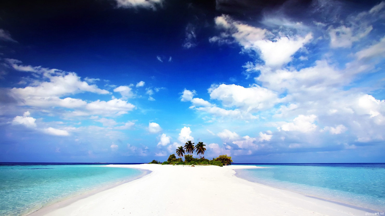 129 Beach Wallpaper Examples To Put On Your Desktop Background