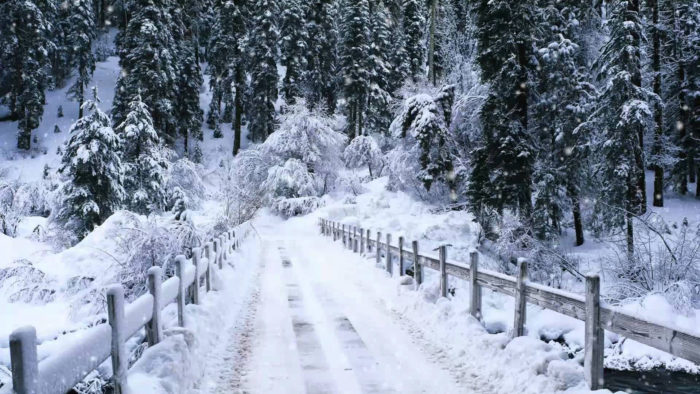 winter-wallpaper-55-700x394 80 Winter Desktop Wallpapers To Download